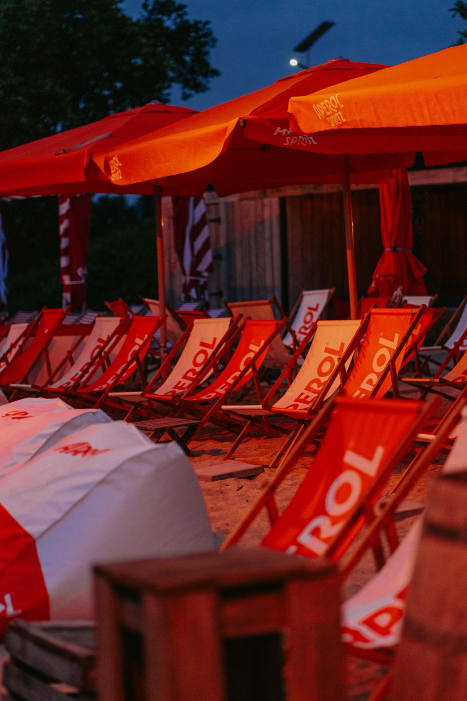 Regatta Beach Bar — zomers terras